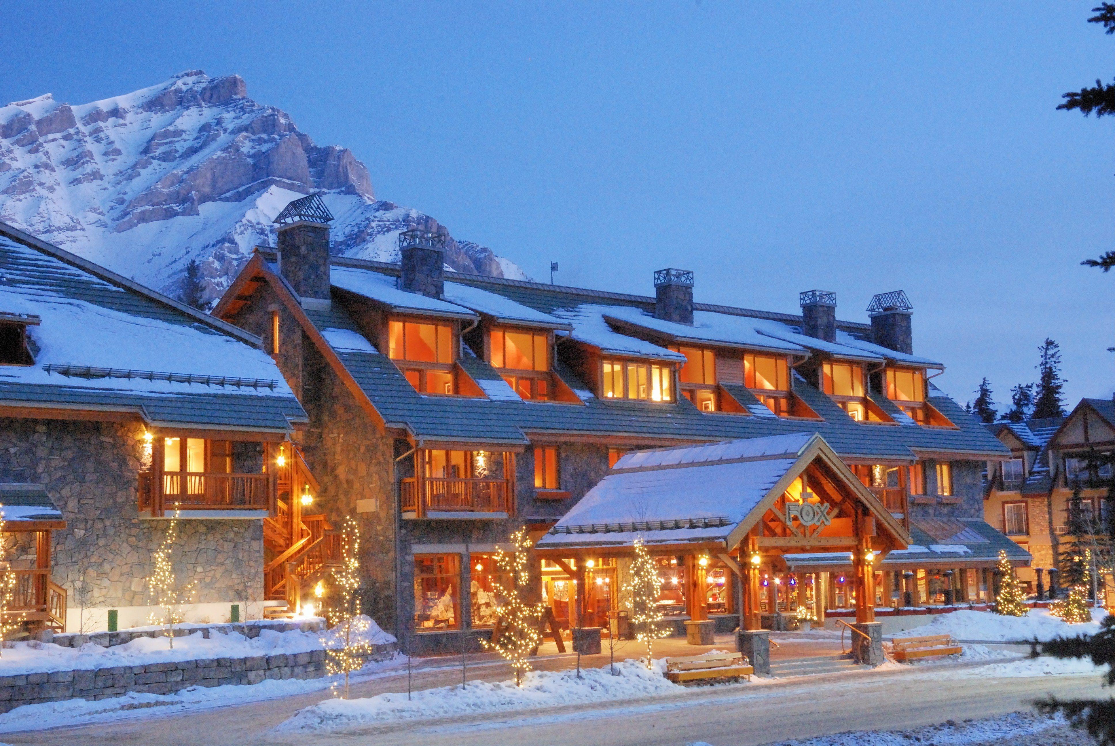 Fox Hotel And Suites Banff Exterior photo