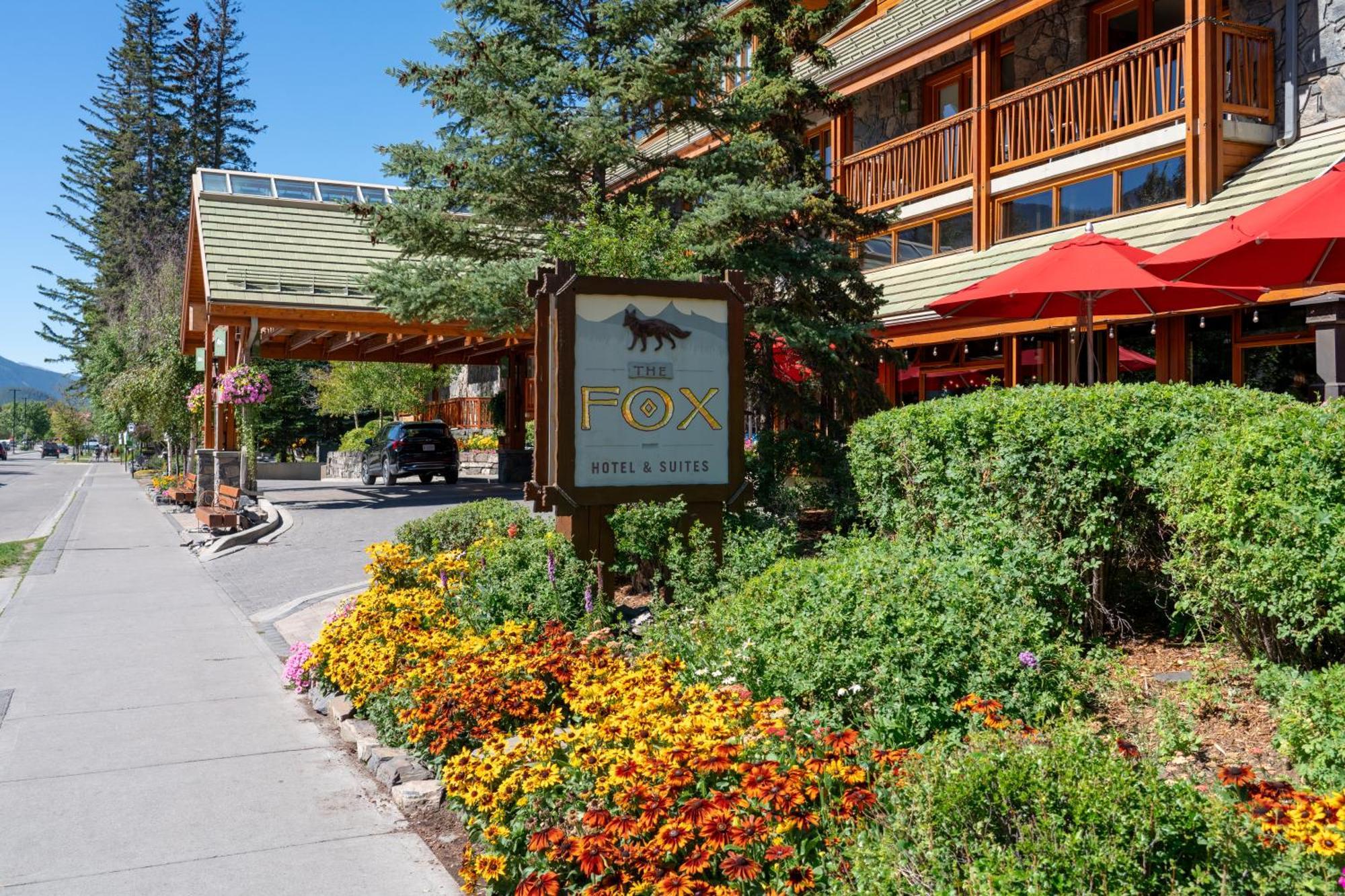 Fox Hotel And Suites Banff Exterior photo